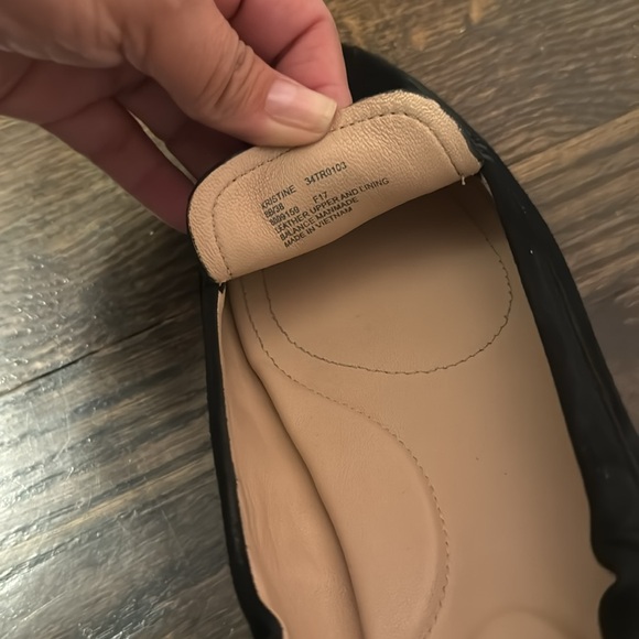 Taryn Rose Women’s Kristine, Slip-On Loafers-Black, Size 8 - Picture 4 of 7